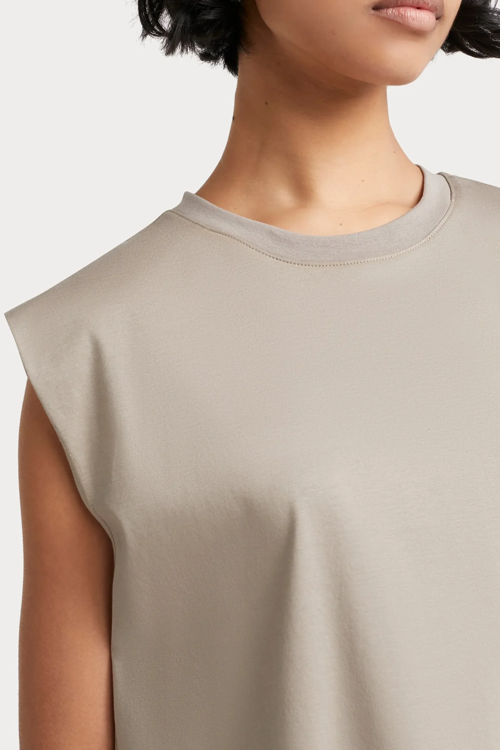 Tops-HUSK Tailored tank - Khaki