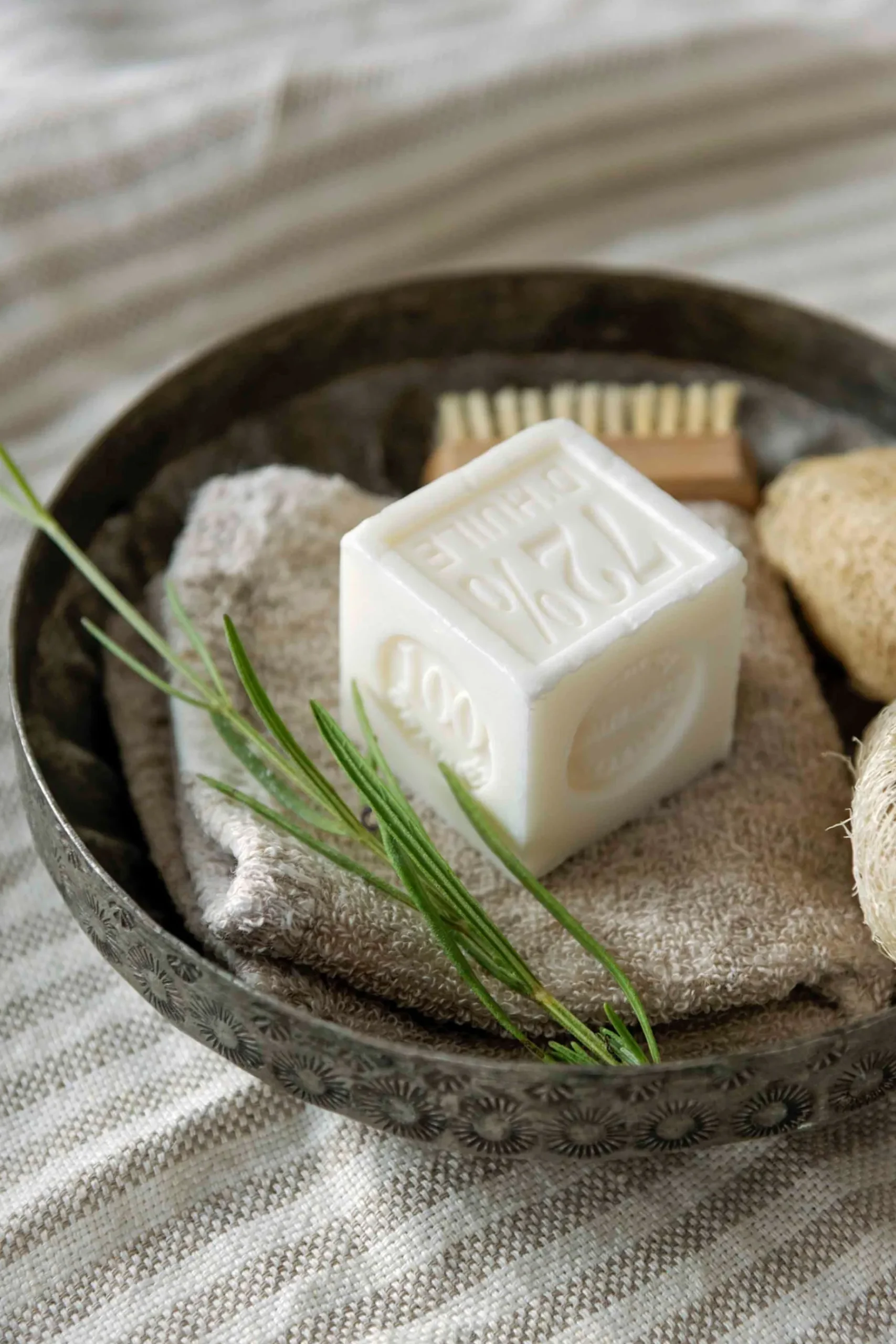 Sensory-HUSK Les Choses Olive Coco LesChosesOliveCoco